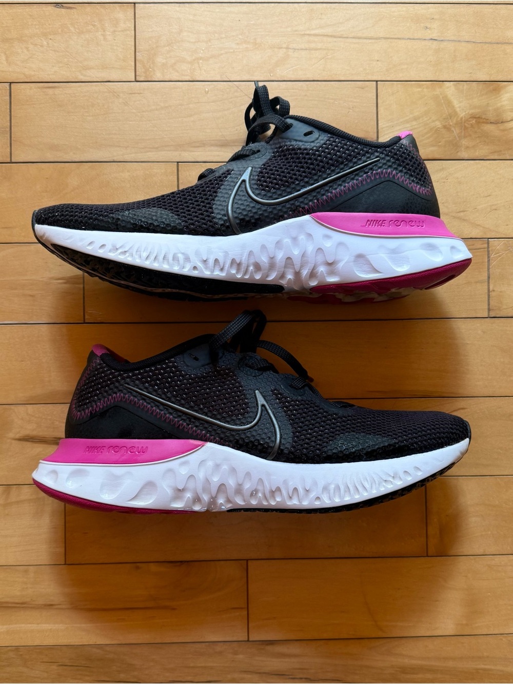 Nike Renew Black & Pink Running Shoes